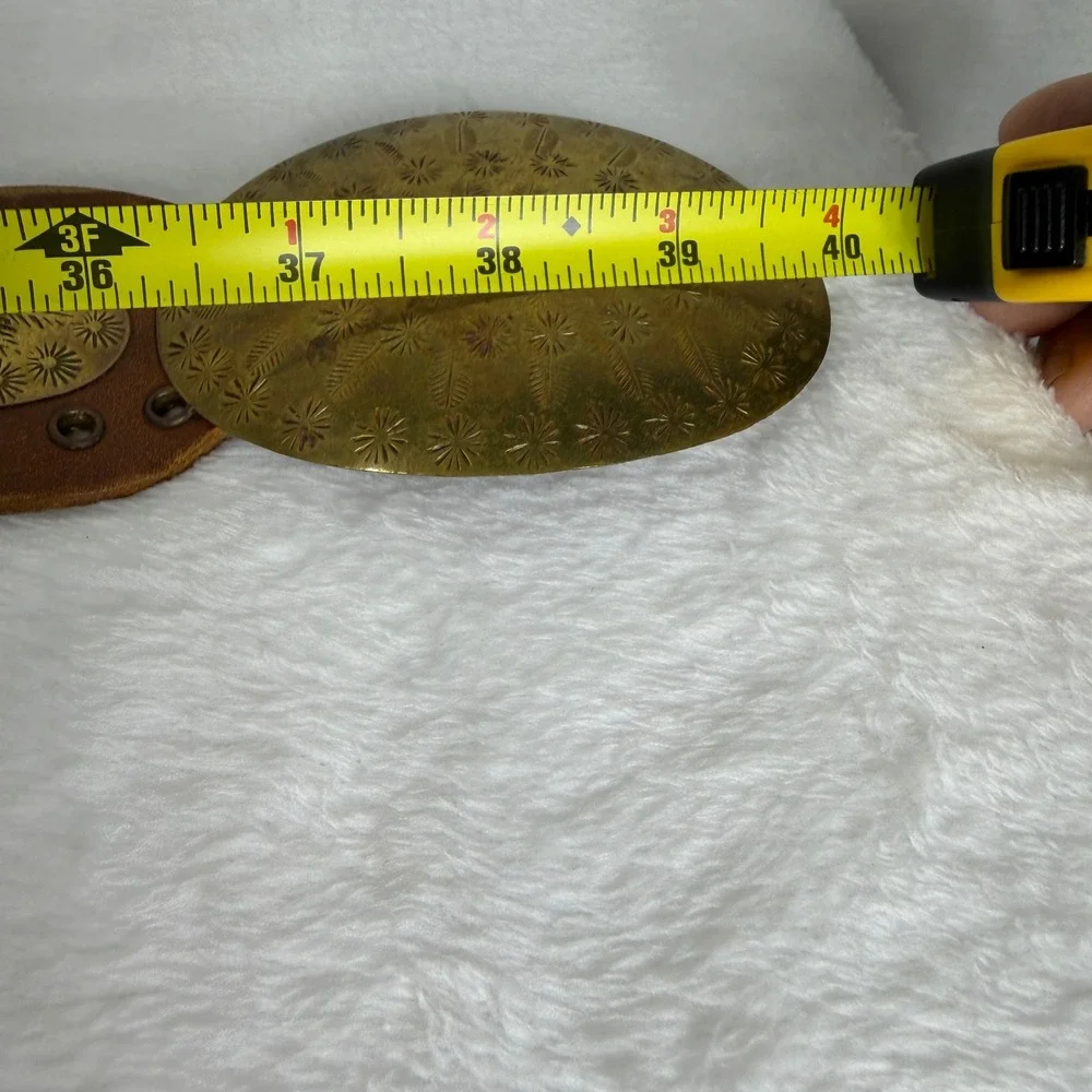 VTG Brown L Leather Link Belt Brass Etched Medallion Oversized Buckle Boho